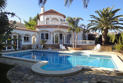 Villa Bangelore - Costa Dorada