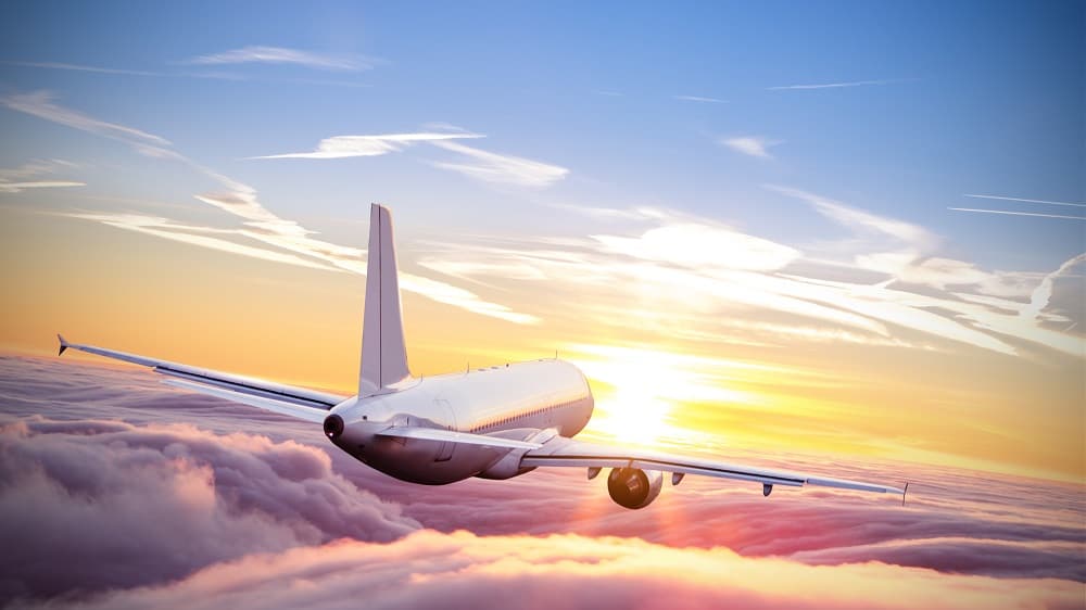 cuanto tiempo volar a Lloret de Mar.