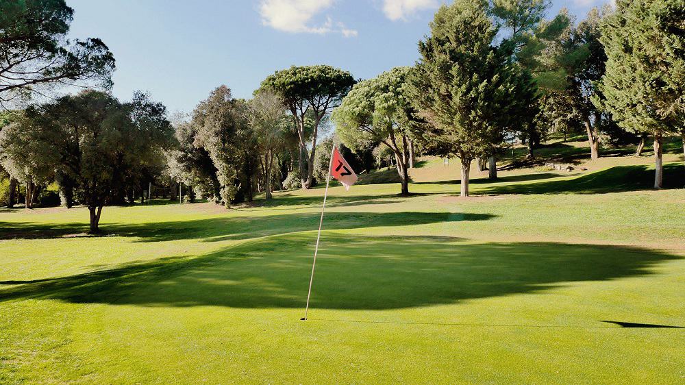 Jugar al golf en Lloret de Mar